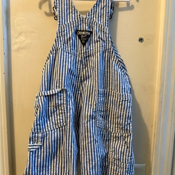 Oshkosh B’Gosh Shortalls - Picture 5 of 7